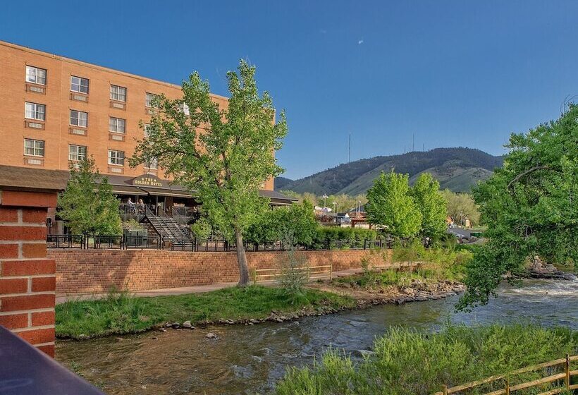 The Golden Hotel, Ascend Hotel Collection