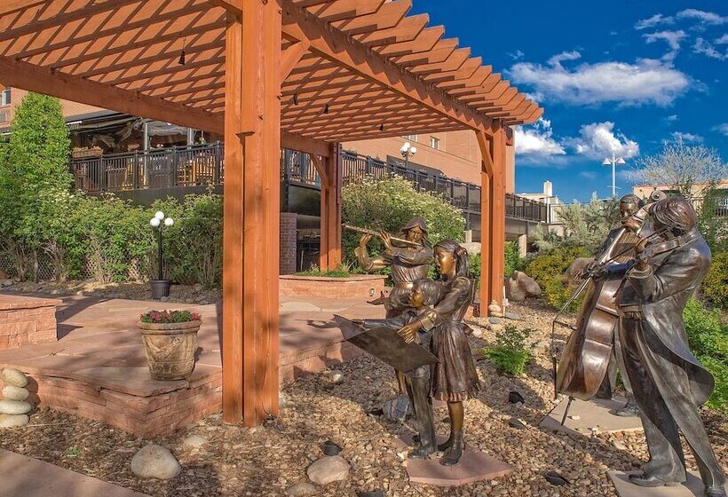 The Golden Hotel, Ascend Hotel Collection