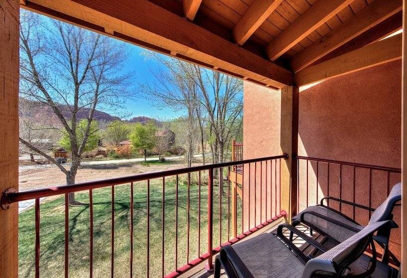 בית מלון כפרי The Gonzo Inn