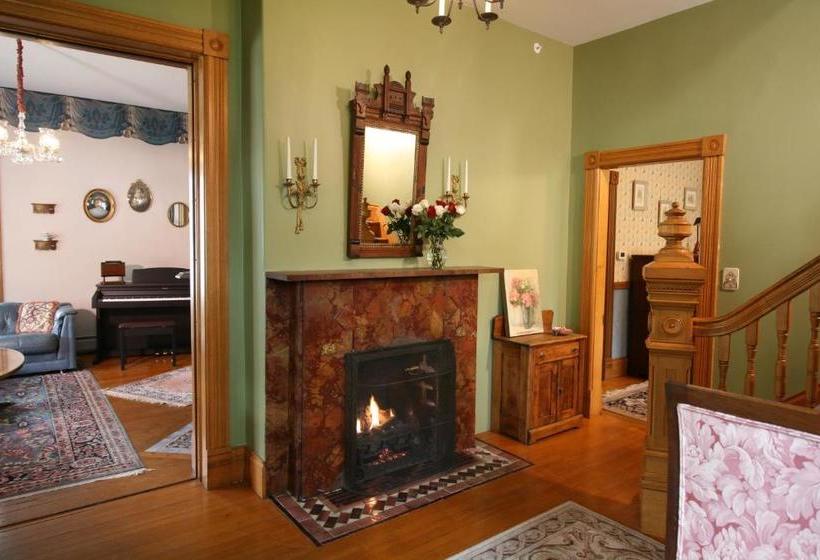 Отель The Governor's Inn