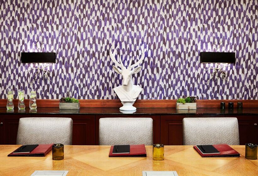 ホテル The Royal Sonesta Portland Downtown