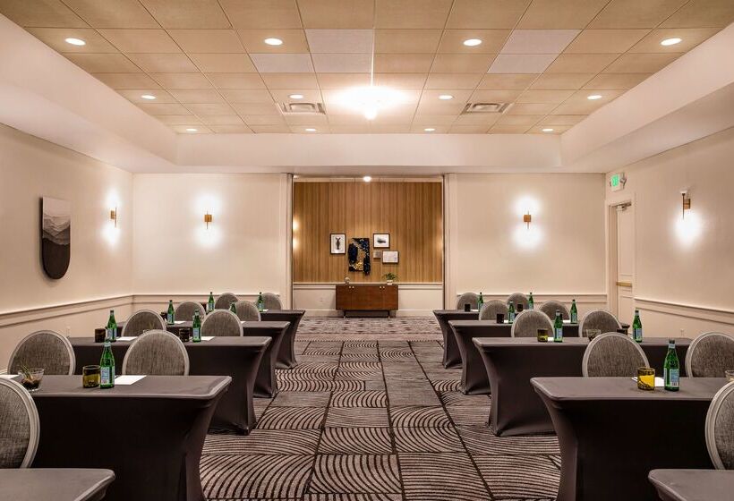 ホテル The Royal Sonesta Portland Downtown