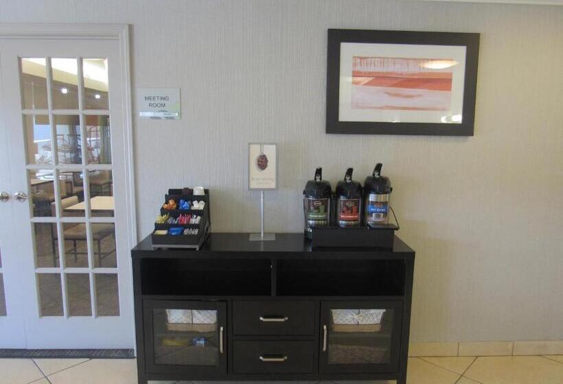 هتل Wingate By Wyndham Shreveport Airport