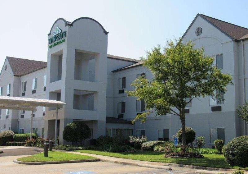 هتل Wingate By Wyndham Shreveport Airport