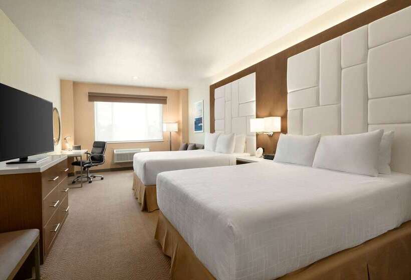 ホテル Wyndham Anaheim