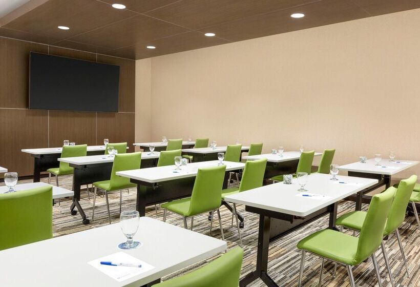 ホテル Wyndham Anaheim