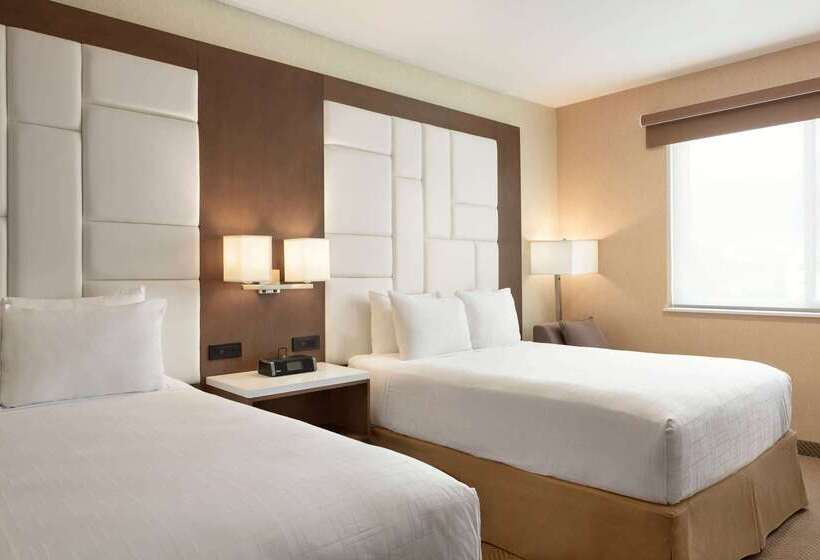 ホテル Wyndham Anaheim