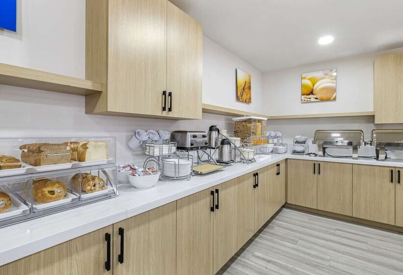 호텔 Comfort Inn Sea World Area