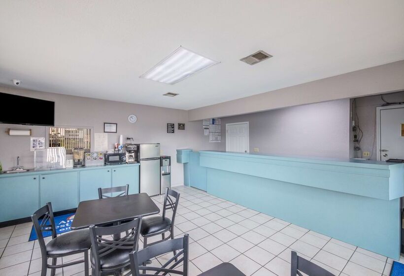 モーテル Americas Best Value Inn Giddings