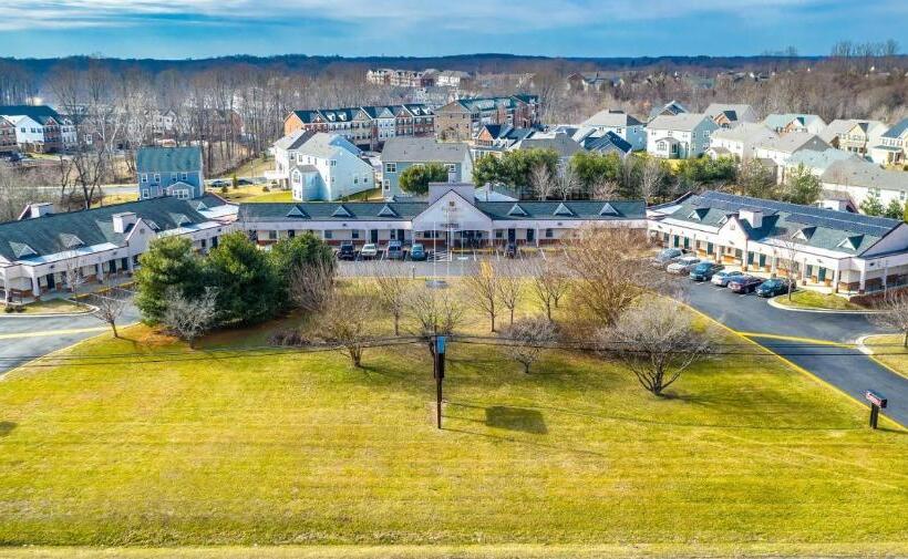 فندق على الطريق Executive Inn & Suites Upper Marlboro