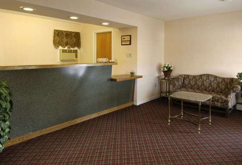 فندق على الطريق Howard Johnson By Wyndham Williamstown