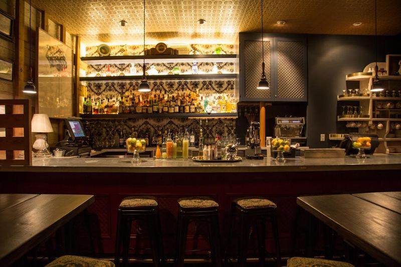 מוטל Short Stories