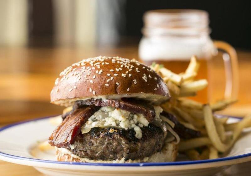 مُتل Short Stories