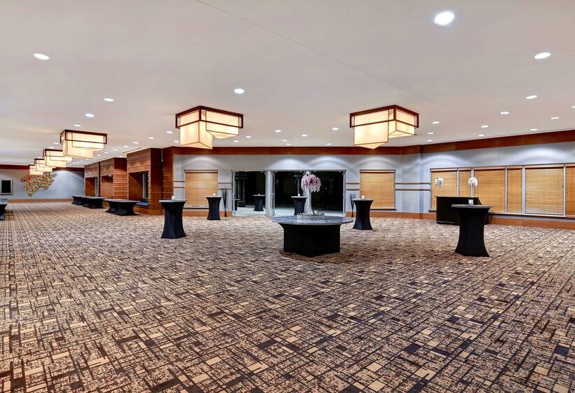 منتجع Doubletree By Hilton Phoenix  Tempe