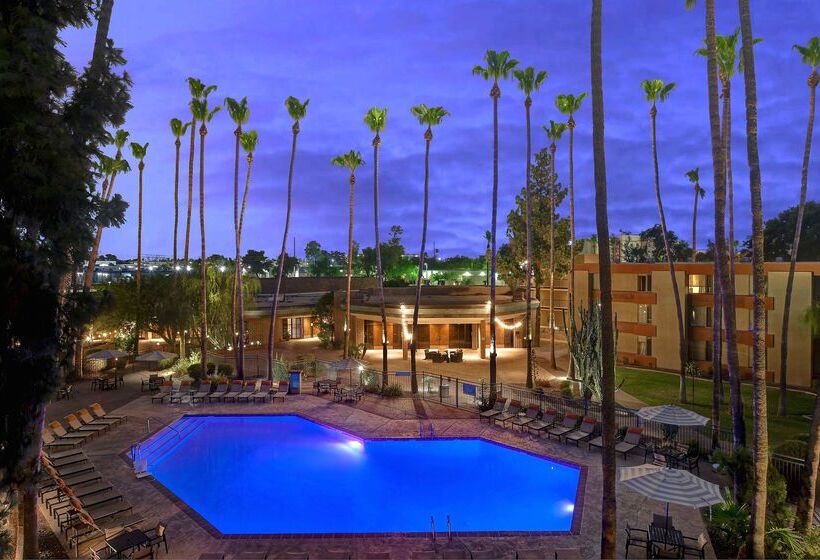 منتجع Doubletree By Hilton Phoenix  Tempe