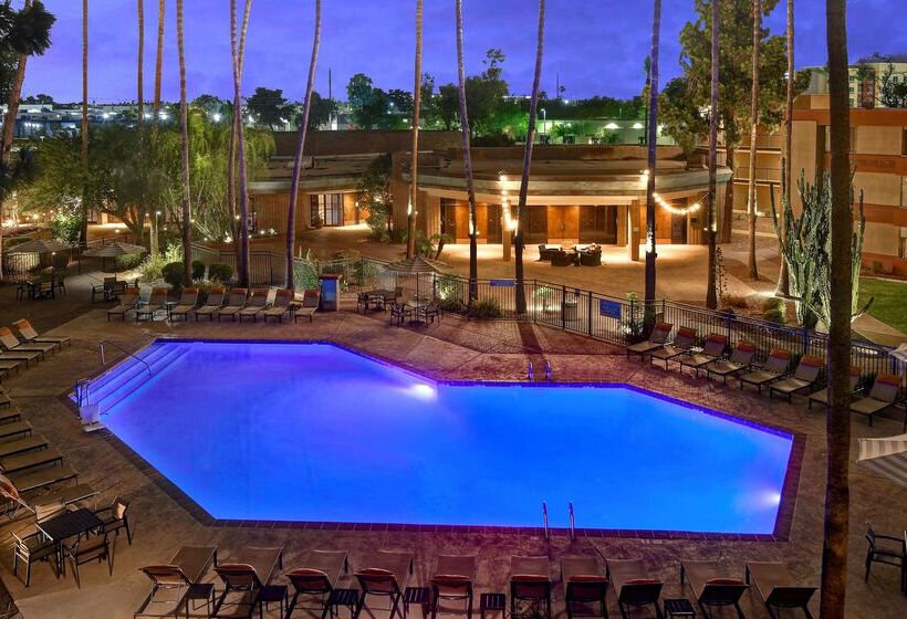 منتجع Doubletree By Hilton Phoenix  Tempe
