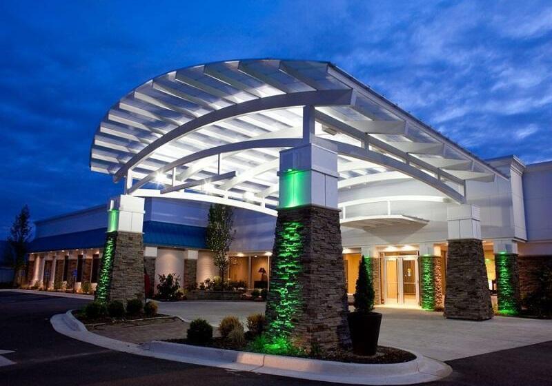 אתר נופש Holiday Inn Grand Haven Spring Lake, An Ihg