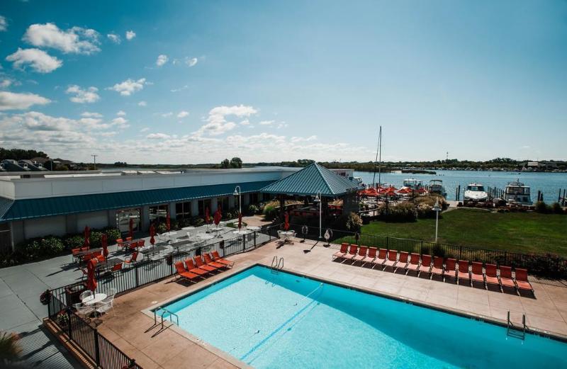 אתר נופש Holiday Inn Grand Haven Spring Lake, An Ihg