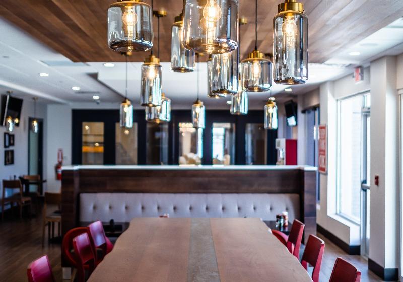 אתר נופש Holiday Inn Grand Haven Spring Lake, An Ihg