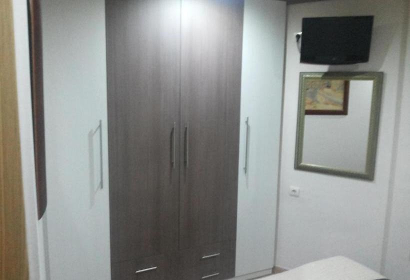 Hostal El Duende Blanco