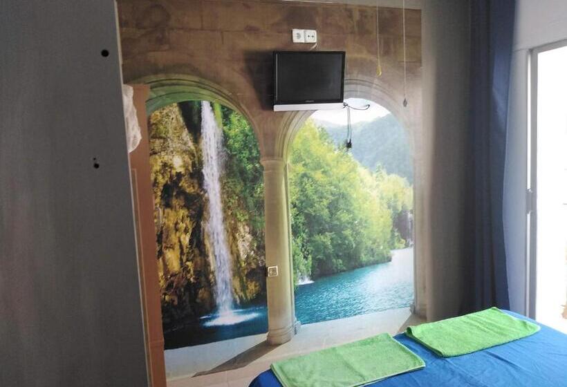 Hostal Sant Jordi