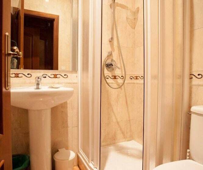 Hostal Sant Jordi