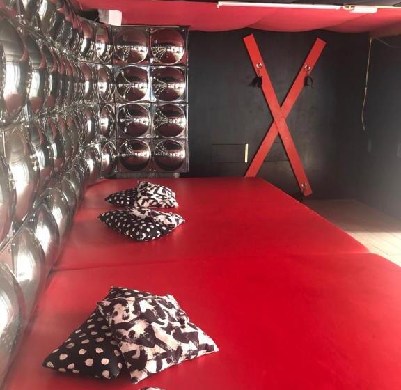 호텔 Venus Star Resort Fkk Nudist Swingers Only Couples