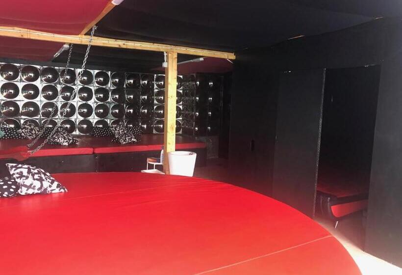 호텔 Venus Star Resort Fkk Nudist Swingers Only Couples