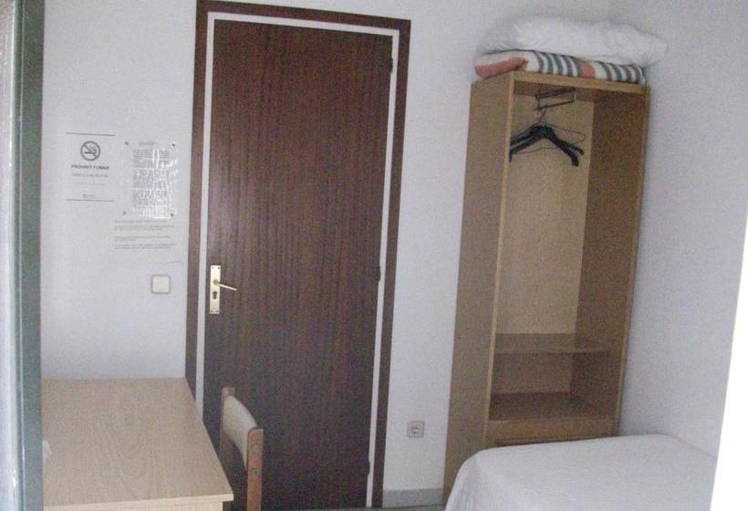 膳宿费 Pensió Viladomat