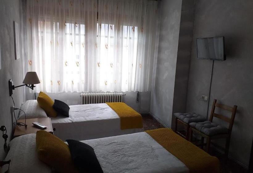 Pensión Como En Casa