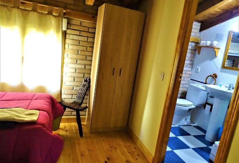 ペンション Hostal Camino Del Cid