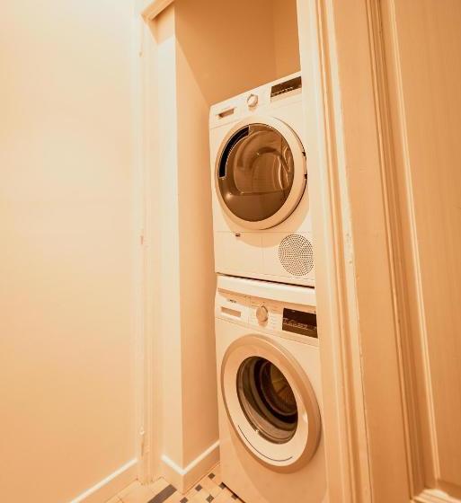 L Annexe Du Château