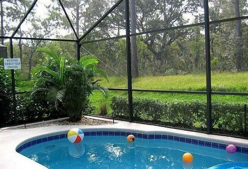 Emerald Island 4 Bed / 3 Bath Home