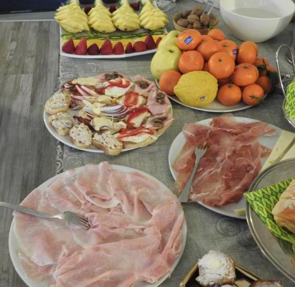 فندق فئة نجمة واحدة Albergo Centrale