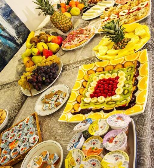 فندق فئة نجمة واحدة Albergo Centrale