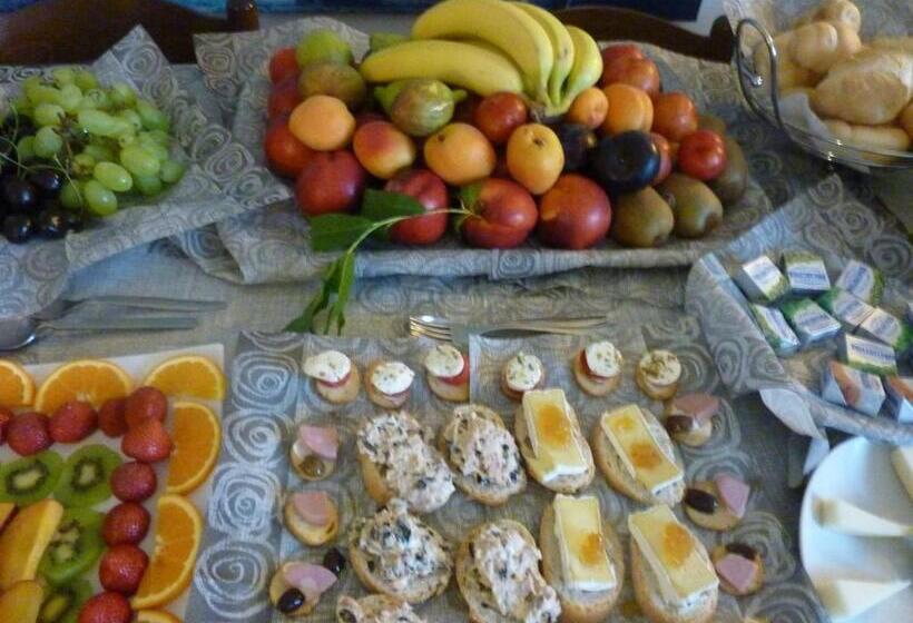 فندق فئة نجمة واحدة Albergo Centrale