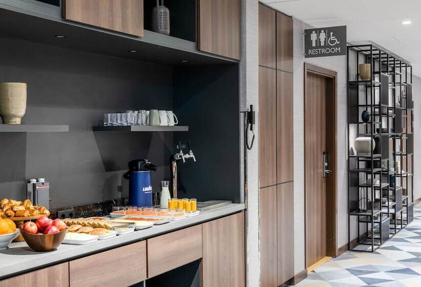 Ac Hotel By Marriott Stockholm Ulriksdal