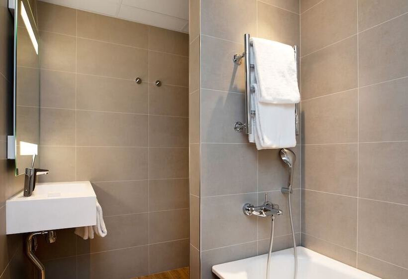 Ac Hotel By Marriott Stockholm Ulriksdal