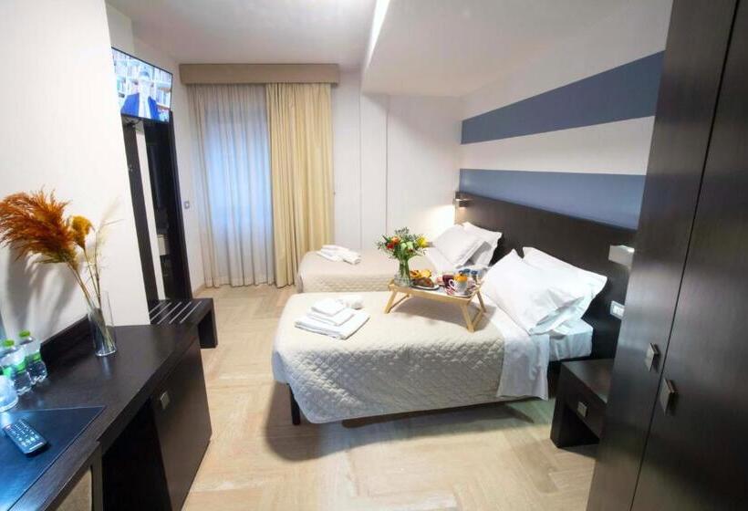 Отель Albergo Cantiani