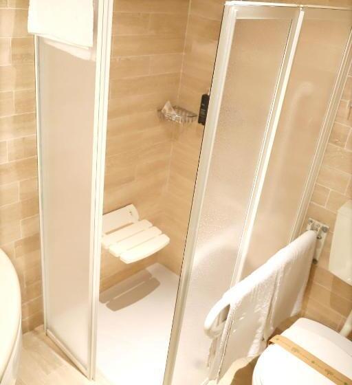 Отель Albergo Cantiani