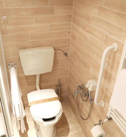 Отель Albergo Cantiani