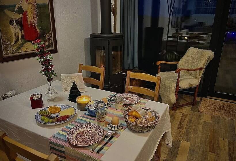 בית מלון כפרי Høloftet Bb