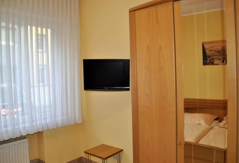 호텔 Im Brühler Hof