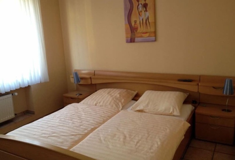 호텔 Im Brühler Hof