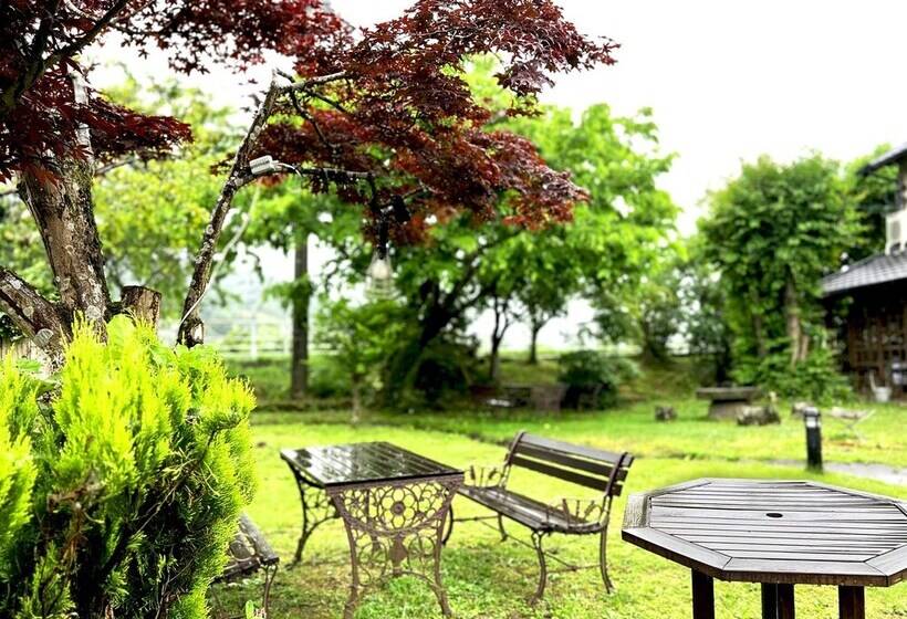 ホテル Yufuin Flora House