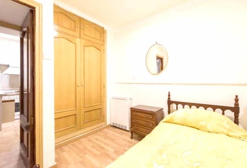 6 Bedrooms House With City View Furnished Terrace And Wifi At San Sebastian De Los Reyes