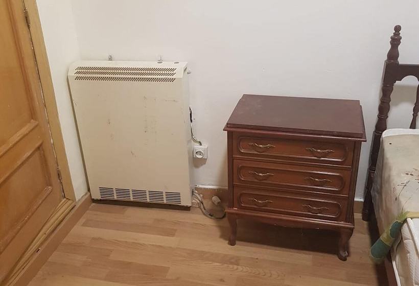 6 Bedrooms House With City View Furnished Terrace And Wifi At San Sebastian De Los Reyes