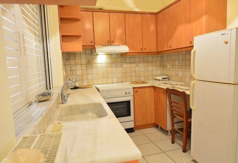 Mara S Apartments