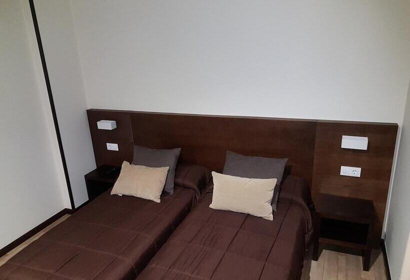 Пансион Complejo O Piñeiral