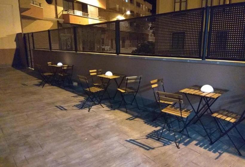 Пансион Hostal Rural Villa De Mendavia